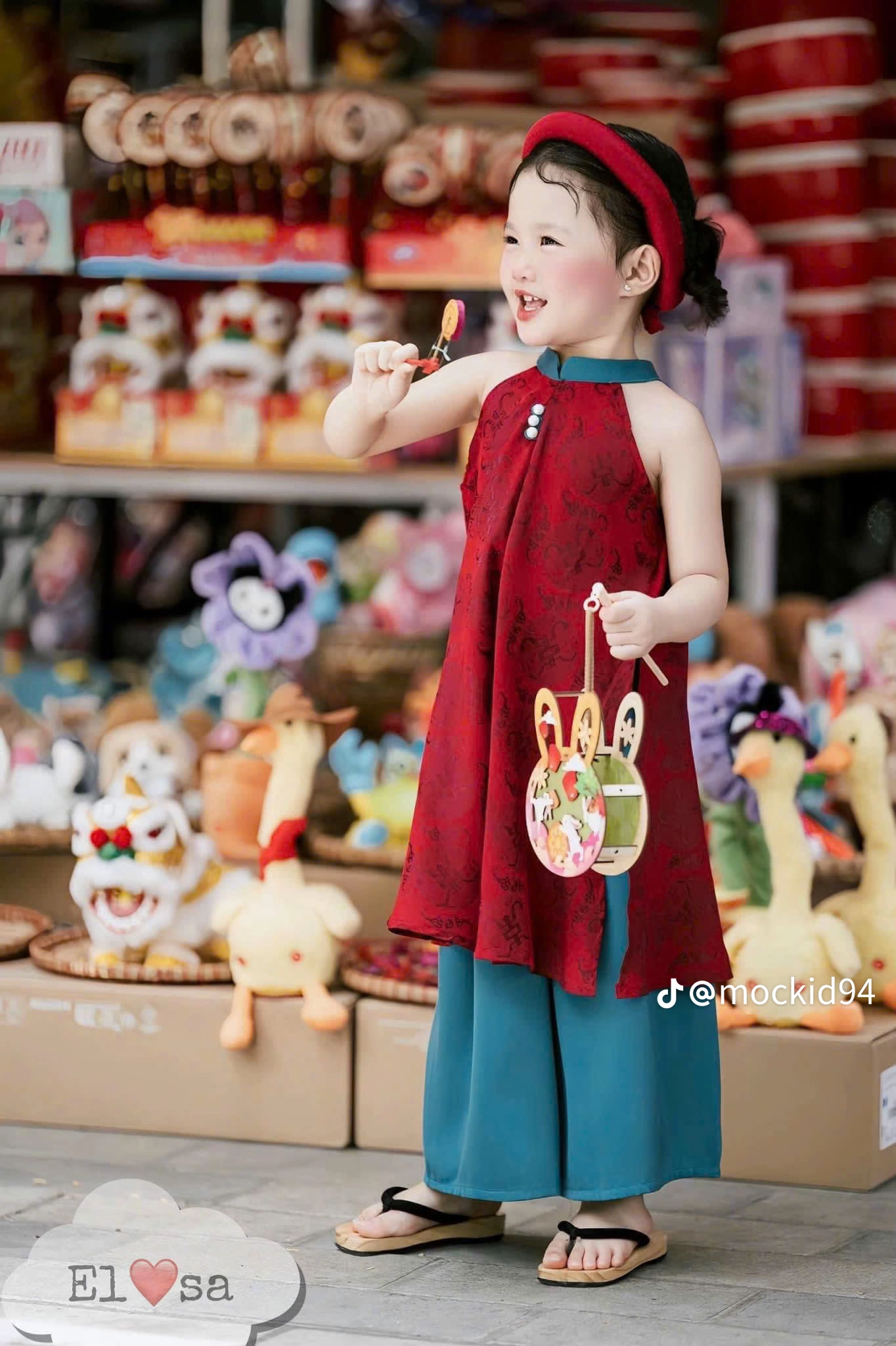 SET ÁO DÀI 4 TÀ SIÊU XINH CHO BÉ GÁI